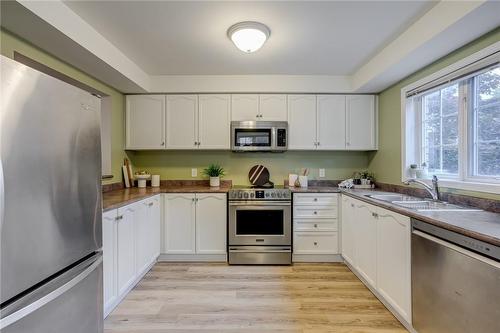 31 Moss Boulevard|Unit #7, Dundas, ON - Indoor Photo Showing Kitchen With Double Sink