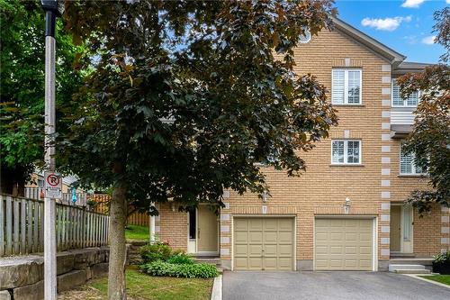 31 Moss Boulevard|Unit #7, Dundas, ON - Outdoor