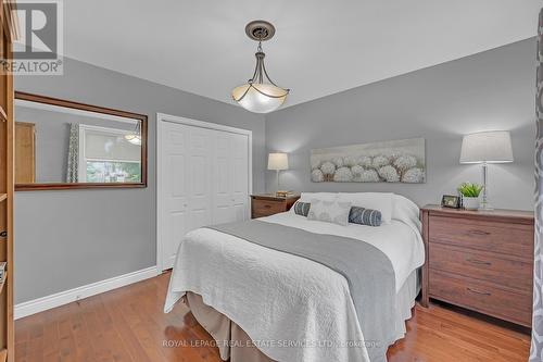 631 Trudale Court, Oakville, ON - Indoor Photo Showing Bedroom