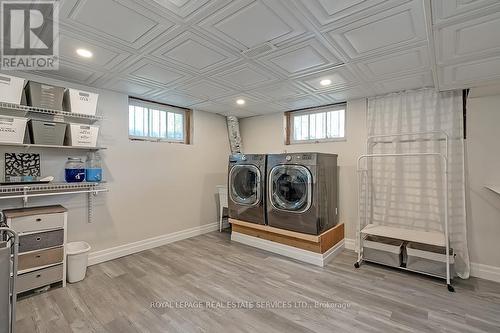 18 Alderson Drive, Hamilton, ON - Indoor Photo Showing Laundry Room