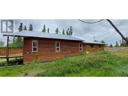 2757 Reed Road, Chilcotin, BC - Outdoor With Exterior