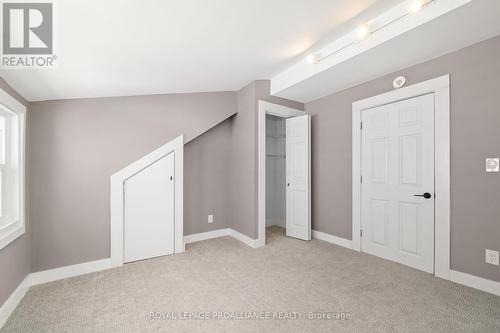 323 Foster Avenue, Belleville, ON - Indoor Photo Showing Other Room