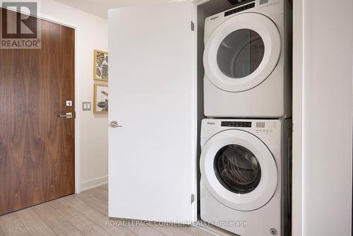 726 - 30 Baseball Place, Toronto, ON - Indoor Photo Showing Laundry Room