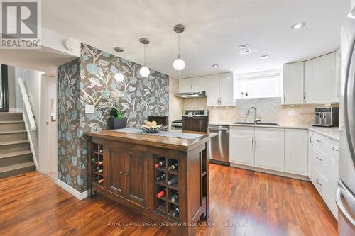 33 Jodphur Avenue, Toronto, ON - Indoor Photo Showing Kitchen With Upgraded Kitchen