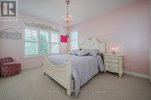 2240 Wuthering Heights Way, Oakville, ON - Indoor Photo Showing Bedroom