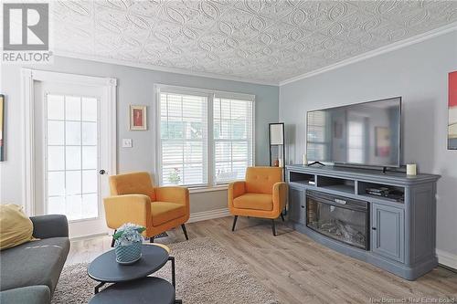 338 Gibson Street, Fredericton, NB - Indoor Photo Showing Living Room