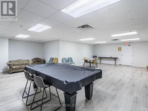 809 - 2737 Keele Street, Toronto (Downsview-Roding-Cfb), ON - Indoor Photo Showing Other Room