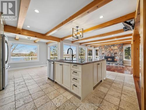 629 Canal Road, Huntsville, ON - Indoor Photo Showing Kitchen