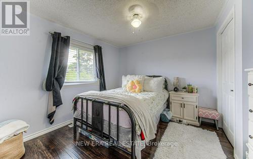 477 Northlake Drive, Waterloo, ON - Indoor Photo Showing Bedroom