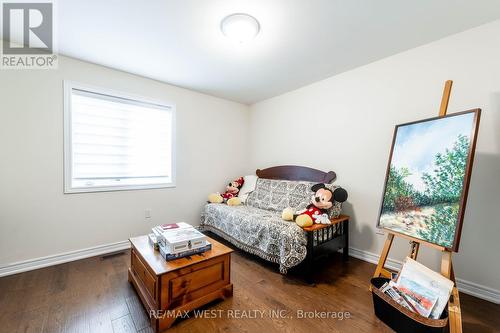 29 Northwest Court, Halton Hills, ON - Indoor Photo Showing Bedroom