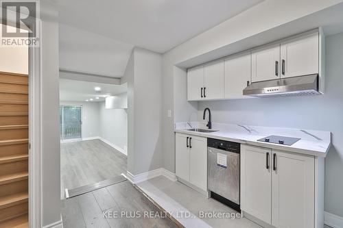 23 Reiber Crescent, Toronto, ON - Indoor Photo Showing Kitchen