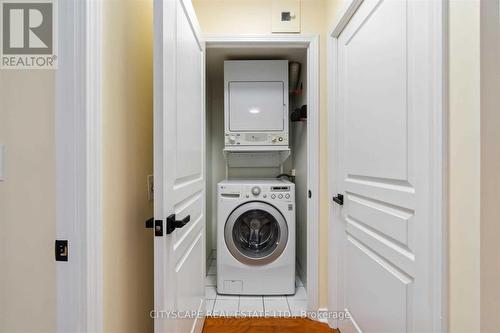 908 - 2565 Erin Centre Boulevard, Mississauga, ON - Indoor Photo Showing Laundry Room