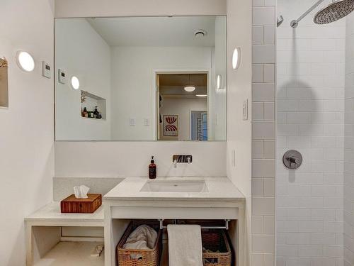 Salle de bains - 369 Ch. Rockland, Mont-Royal, QC - Indoor Photo Showing Bathroom