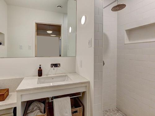 Salle de bains - 369 Ch. Rockland, Mont-Royal, QC - Indoor Photo Showing Bathroom