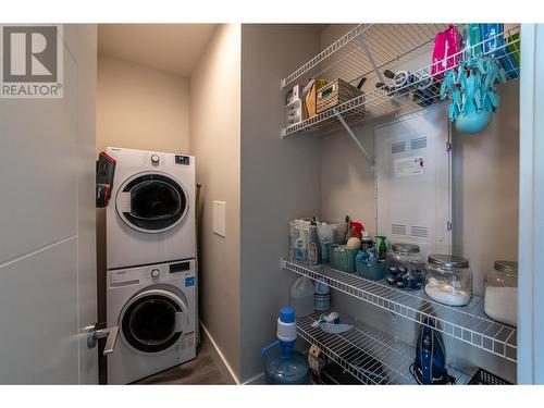 632 600 Vista Park, Penticton, BC - Indoor Photo Showing Laundry Room