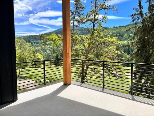 461 Copper Road, Rossland, BC - Outdoor With View
