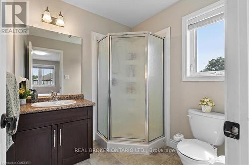 460 Westcroft Drive, Waterloo, ON - Indoor Photo Showing Bathroom