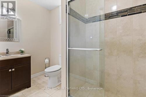 460 Westcroft Drive, Waterloo, ON - Indoor Photo Showing Bathroom