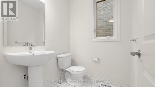 62 Sandhill Crescent, Adjala-Tosorontio (Colgan), ON - Indoor Photo Showing Bathroom