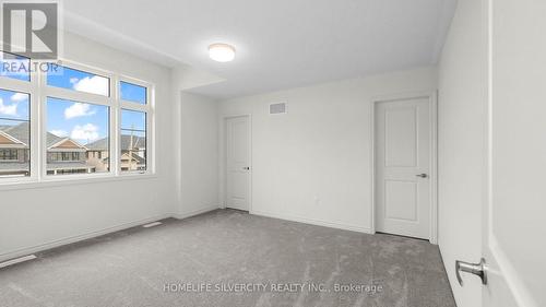 62 Sandhill Crescent, Adjala-Tosorontio (Colgan), ON - Indoor Photo Showing Other Room