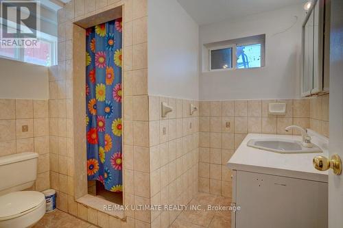 26 Stephenfrank Road, Toronto (Bendale), ON - Indoor Photo Showing Bathroom