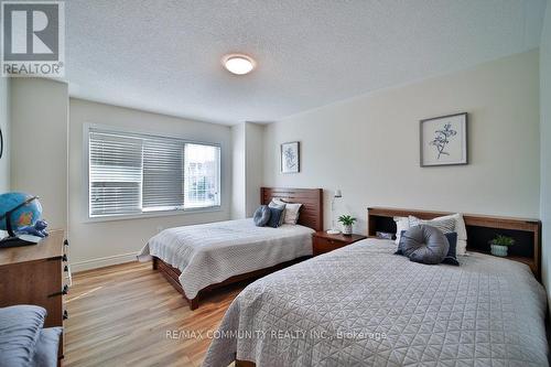 30 Cedarsprings Way, Brampton, ON - Indoor Photo Showing Bedroom