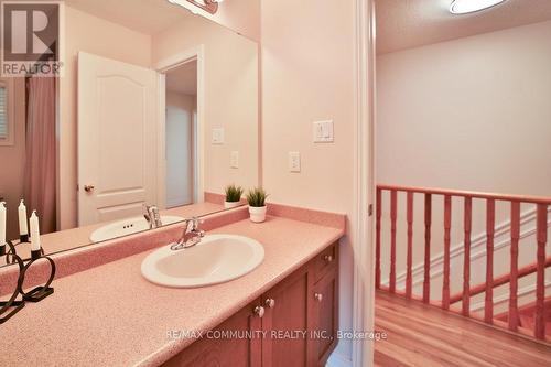 30 Cedarsprings Way, Brampton, ON - Indoor Photo Showing Bathroom