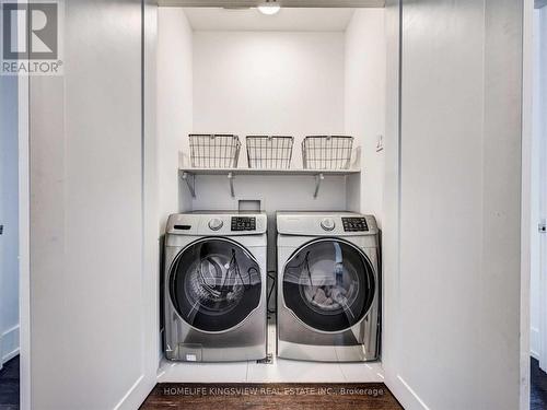 57 Ambleside Avenue, Toronto, ON - Indoor Photo Showing Laundry Room