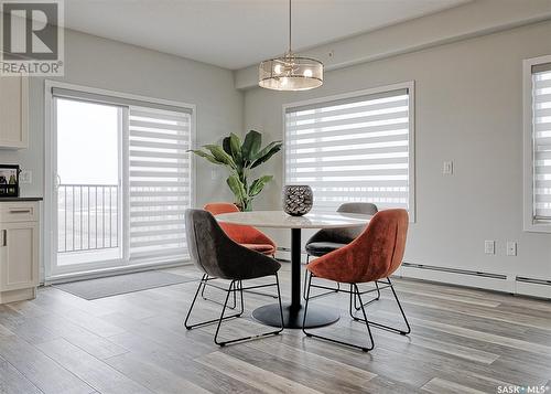 404 925 Centennial Boulevard, Warman, SK - Indoor Photo Showing Dining Room