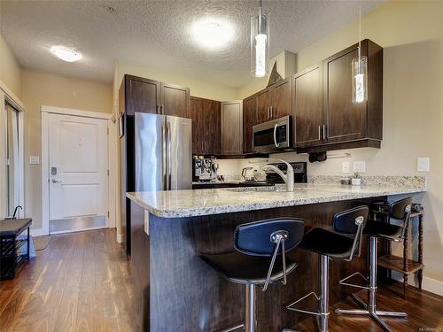 311-938 Dunford Ave, Langford, BC - Indoor Photo Showing Kitchen With Upgraded Kitchen