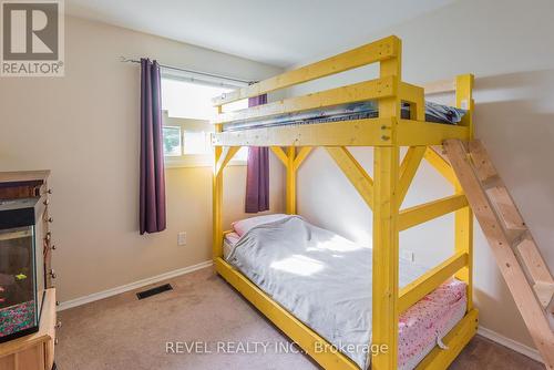 661 Severn Road, Peterborough, ON - Indoor Photo Showing Bedroom