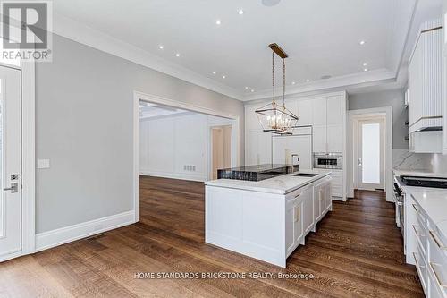 20 Berkindale Drive, Toronto, ON - Indoor Photo Showing Kitchen