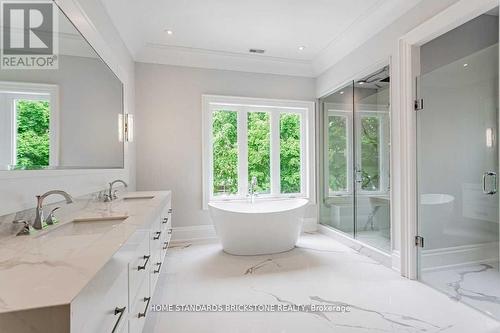 20 Berkindale Drive, Toronto (St. Andrew-Windfields), ON - Indoor Photo Showing Bathroom