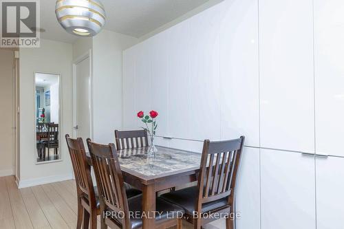 520 - 10 Capreol Court, Toronto, ON - Indoor Photo Showing Dining Room