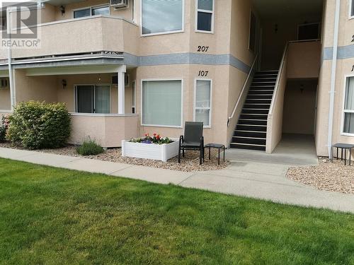 13014 Armstrong Avenue Unit# 107, Summerland, BC - Outdoor