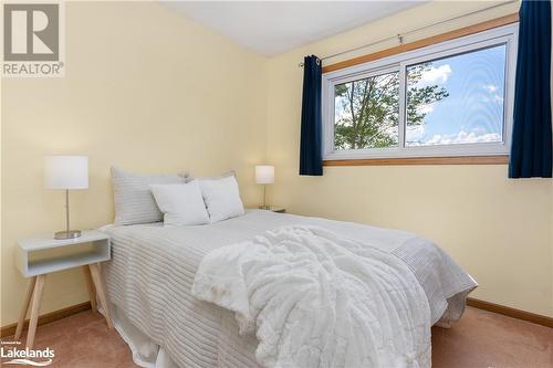 2nd bedroom - 222 Golden Pheasant Drive, Huntsville, ON - Indoor Photo Showing Bedroom