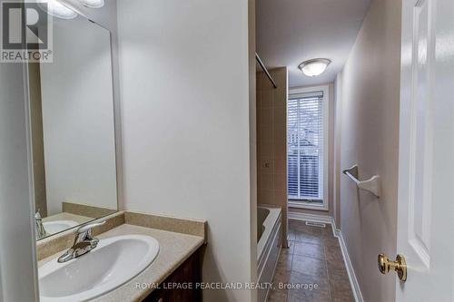 2938 Elgin Mills Road E, Markham (Victoria Square), ON - Indoor Photo Showing Bathroom