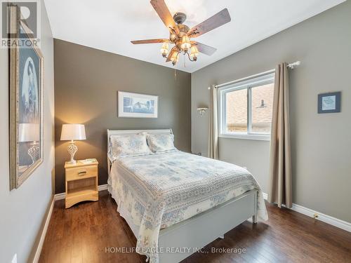 49 Irwin Crescent, New Tecumseth, ON - Indoor Photo Showing Bedroom