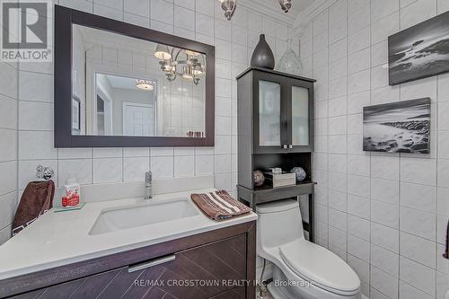 51 Livingstone Street W, Barrie, ON - Indoor Photo Showing Bathroom