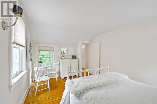 84 Owen Street, Barrie (Codrington), ON - Indoor Photo Showing Bedroom