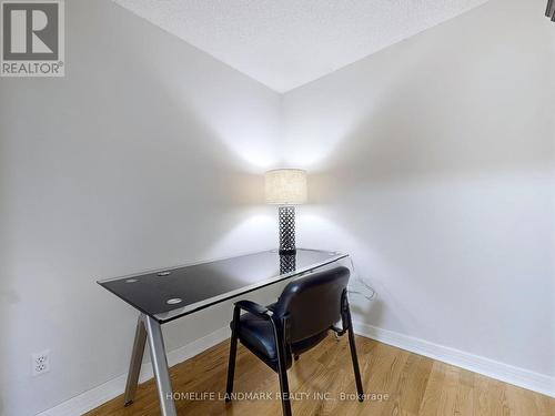 712 - 16 Harrison Garden Boulevard, Toronto, ON - Indoor Photo Showing Office