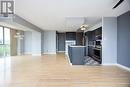 606 - 801 King Street W, Toronto, ON  - Indoor Photo Showing Kitchen 