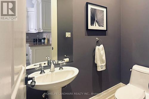 3008 Bayview Avenue, Toronto, ON - Indoor Photo Showing Bathroom