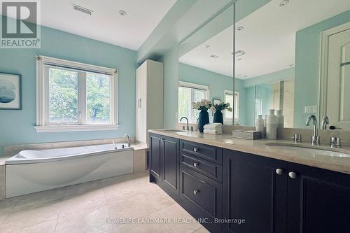 3008 Bayview Avenue, Toronto, ON - Indoor Photo Showing Bathroom