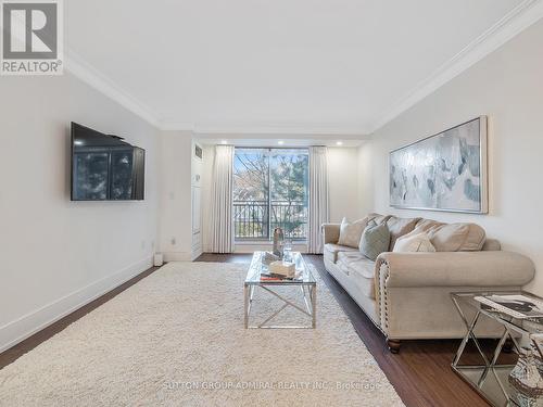 301 - 75 York Mills Road, Toronto, ON - Indoor Photo Showing Living Room