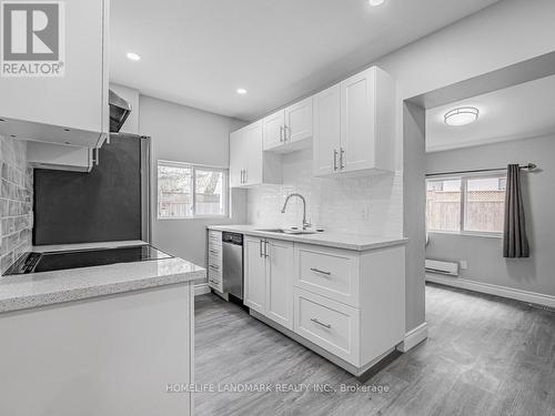 21 East Road, Toronto, ON - Indoor Photo Showing Kitchen