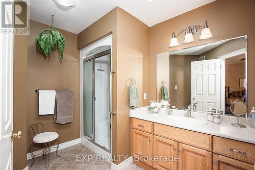 262 Kettle Creek Drive, Central Elgin (Belmont), ON - Indoor Photo Showing Bathroom