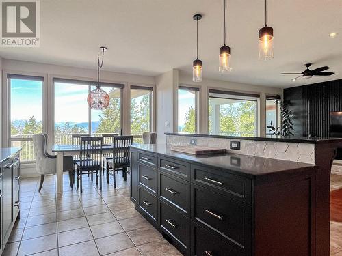 360 Mule Deer Drive, Osoyoos, BC - Indoor