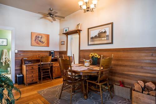 262 2Nd Avenue, Nelson, BC - Indoor Photo Showing Dining Room