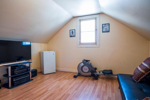 262 2Nd Avenue, Nelson, BC - Indoor